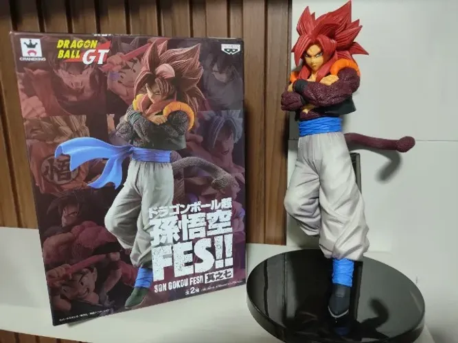 GOGETA SSJ4 FES BANPRESTO 100% (ORIGINAL)