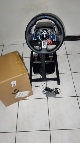 VOLANTE G29 LOGITEH + COCKPIT (SEMINOVO)