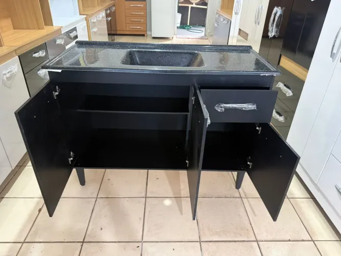 Hoje balcão com pia novo entrego oferta barato