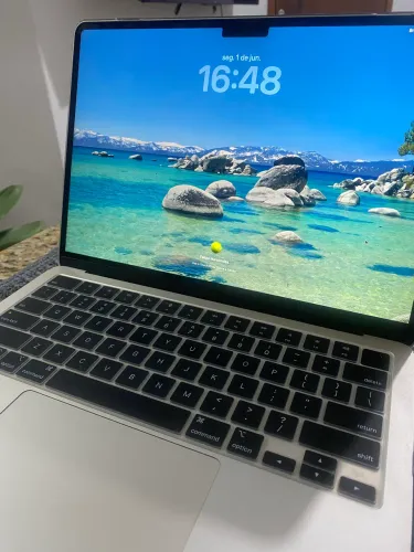 MacBook Air M2 256gigas