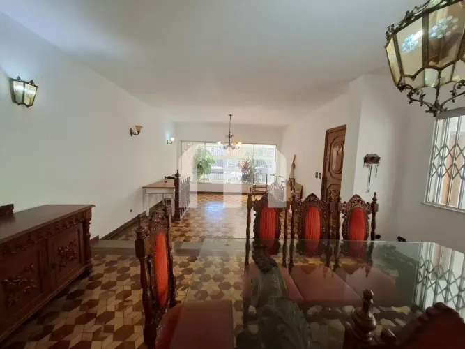 Excelente sobrado comercial no miolo do Tatuapé 7x30 = 350 m² construídos