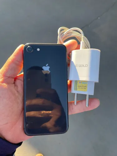 IPHONE 8 64GB