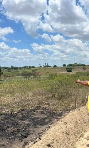 Terreno no condomínio Santa Cecília Arapiraca