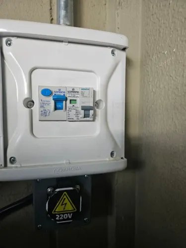 Quadro distribuição walbox monofasico 11kw