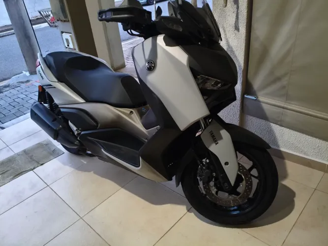 Xmax 250 Connected Cinza 2025