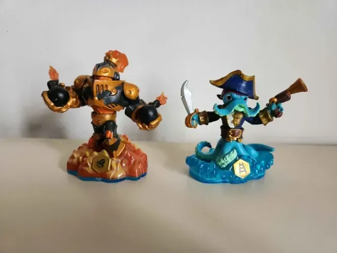 Skylanders Swap Force Wash Buckler + Blast Zone