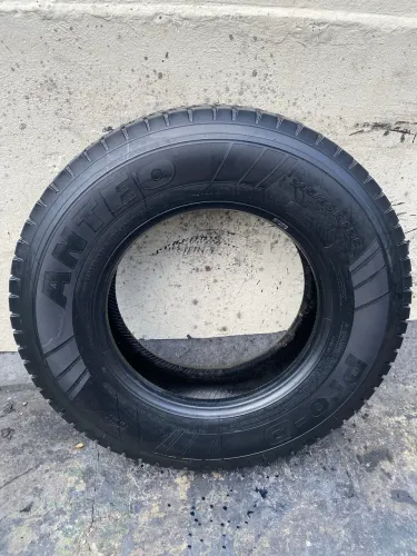 Pneu de caminhão 295/80R22,5