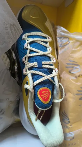 Tênis under armour curry