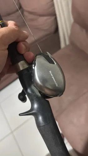 Carretilha shimano scorpion DC