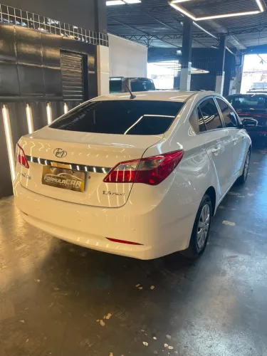 Hyundai HB20S C.plus/c.style 1.6 Flex 16V Mec.4p 2015