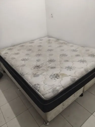 Cama Queen Size