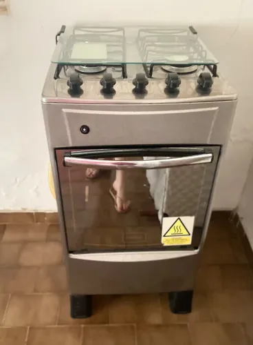 Mesa e fogao