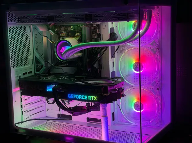 PC Gamer RTX 4070 SUPER 12GB + Ryzen 5 7600X, 32GB RAM, SSD 2TB