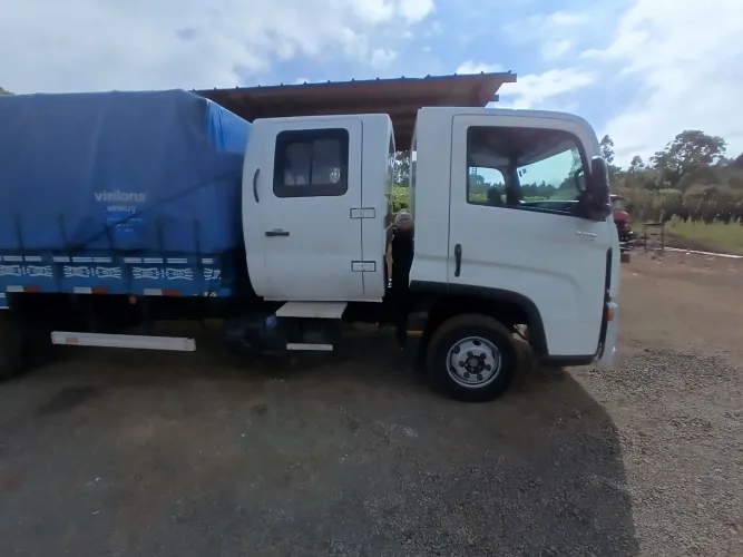 Caminhão 3/4 cabine auxiliar VW 6-170 e rolo compactador CA25 leia a descrição 