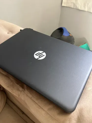 Notebook HP, intel core i3, 8gb de ram, SSD 128GB