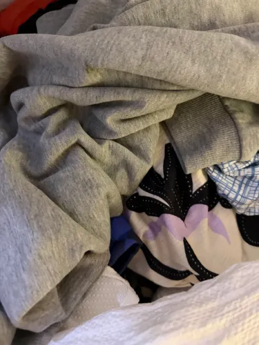 Lote de roupas usadas