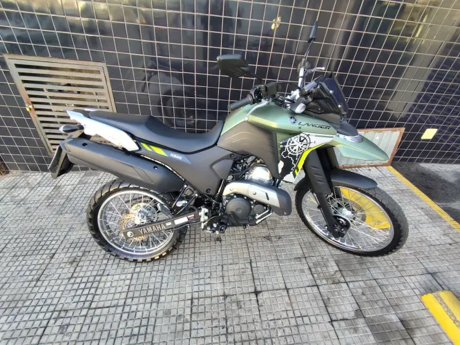 Vendo Lander 2026/2026