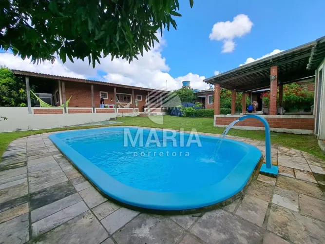 Casa fora de condomínio à venda em Gravatá/PE! São duas casas! DE 950 POR 800 MIL!