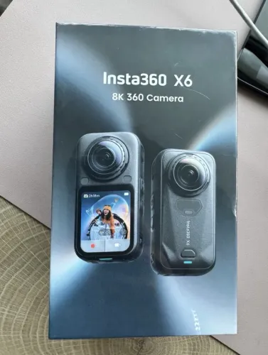 Câmera insta360 X6 X6 8K Standard Bundle - Midnight Black
