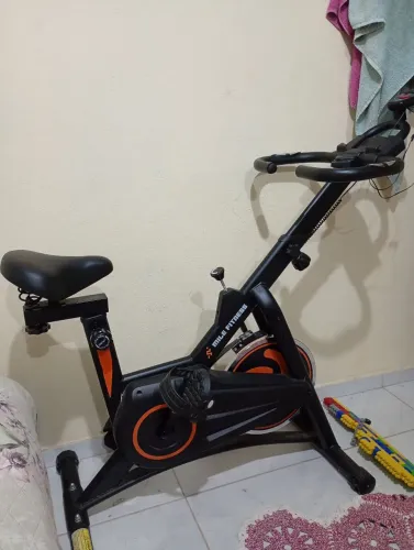 bicicleta ergométrica de spinning Mile Fitness