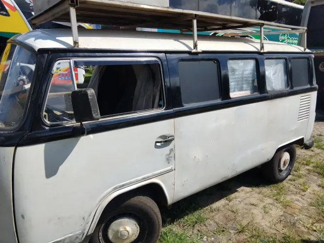 Volkswagen Kombi Standard/ Luxo/ Serie Prata 1997