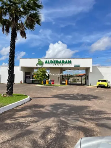 Terreno no Condomínio Aldebaran Leste 303,63m² em localização privilegiada