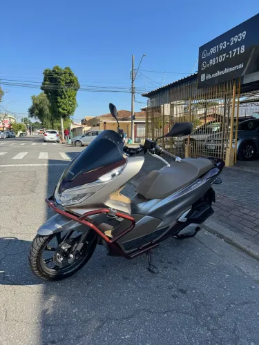 Vendo ou troco PCX 2022 único dono