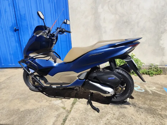 Honda PCX DLX 160 ABS. A mais completa !