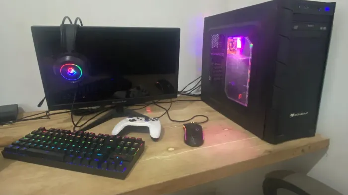Pc gamer AMD Ryzen e RX 580 completo Monitor e Kit gamer Redragon