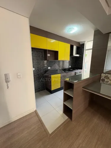 Apartamento padrão à Venda, Vila Falchi, Rua Orlando Tasca, SP