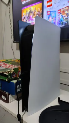 Playstation 5 standard versão digital de 1tb