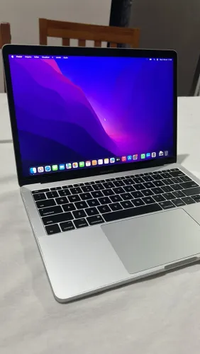 MACBOOK PRO 2017