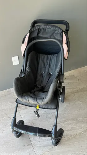 Vendo Carrinho de bebe 