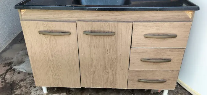 Balcão de cozinha com tampo