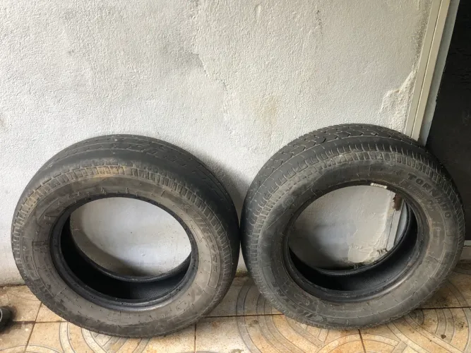Pneus 