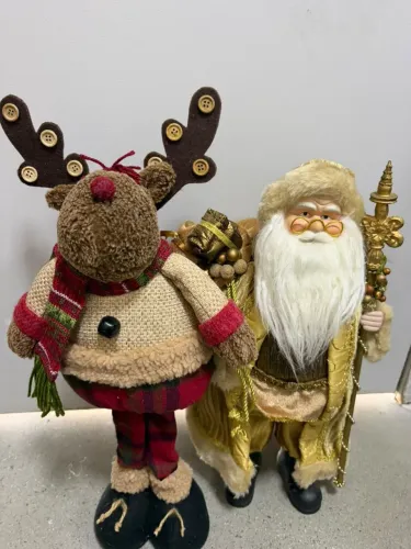 Papai noel e rena natalina - decoracao de natal de luxo