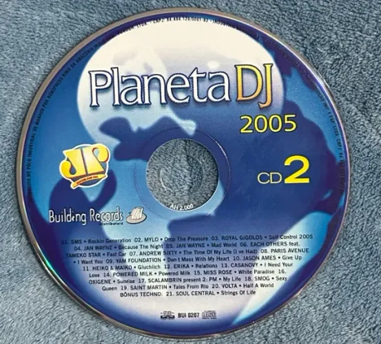 CD Duplo Planeta DJ 2005 - Raridade Dance/Eurodance (Apenas os Discos)