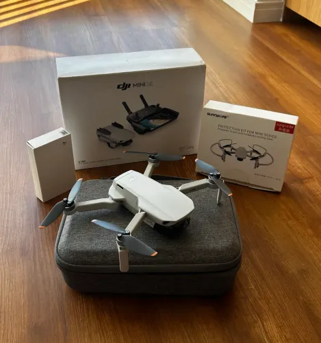 Drone DJI Mini SE - Fly More Combo + Kit Proteção