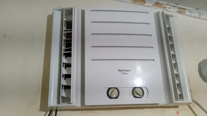 Ar condicionado Springer 10 mil BTUs