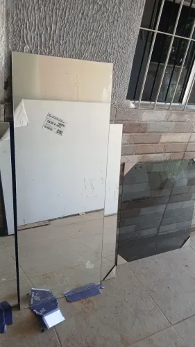 Vendo espelho 95x90