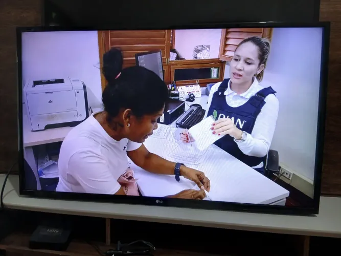 Tv smart lg 43 polegadas em excelente estado.
