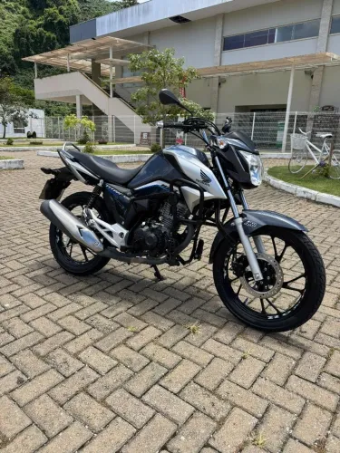 Vendo Titan 160 2023