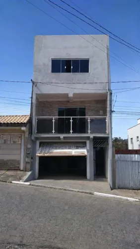 Casa para Venda em Alumínio, 4 dormitórios, 2 suítes, 4 banheiros, 2 vagas