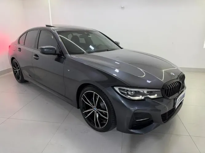 BMW 320I A 2.0 TB M Sport Activeflex 16V 4P 2022