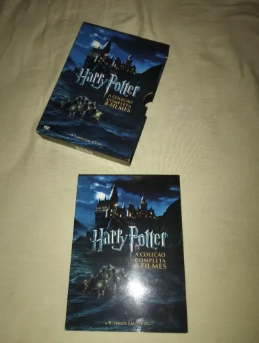 Coleção completa de DVD Harry Potter originais.