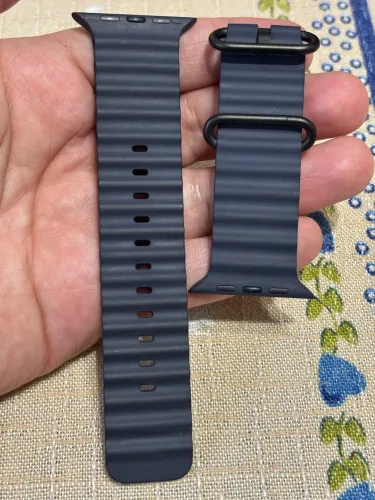 Pulseira original Apple Watch Ultra modelo Ocean navy fecho titânio preto
