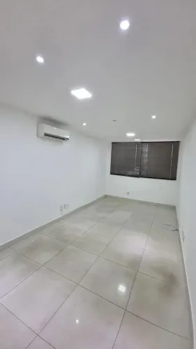 Sala comercial 24m² cond neo office taquara