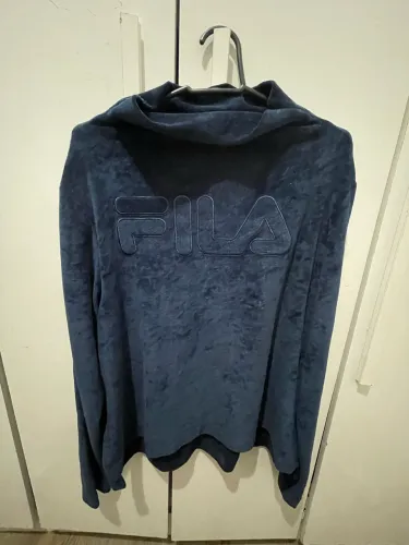 Blusa camurça Fila gola alta 