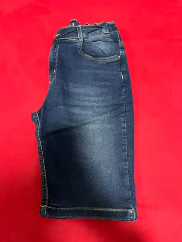 BERMUDA JEANS