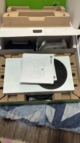Xbox series S com 2 controles TROCO POR PC